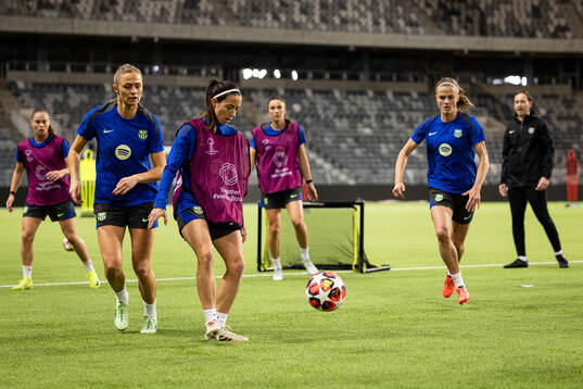 Fridolina Rolfö and Aitana Bonmati of FC Barcelona
