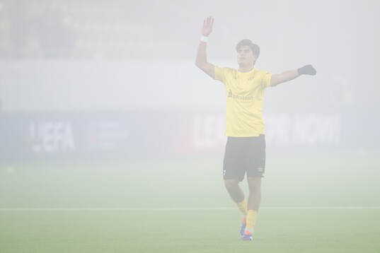 Besfort Zeneli of Elfsborg celebrates