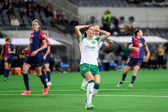 Smilla Vallotto of Hammarby looks dejected