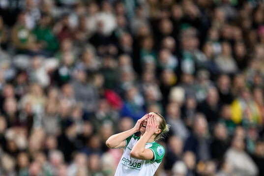 Thea Sørbo of Hammarby looks dejected