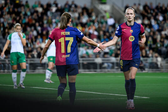 Ewa Pajor and Caroline Graham Hansen of Barcelona