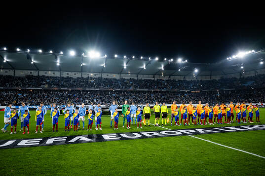 Players of Malmö FF and of Galatasaray