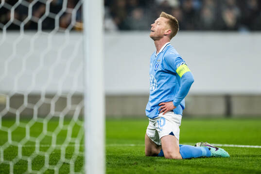 Anders Christiansen of Malmö FF looks dejected