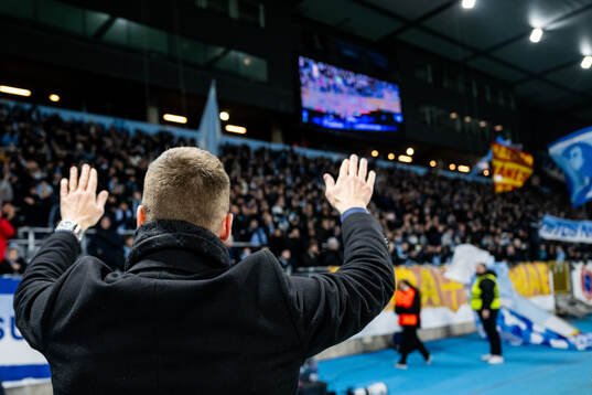 Niklas Moisander of Malmö FF is celebrated as he leaves