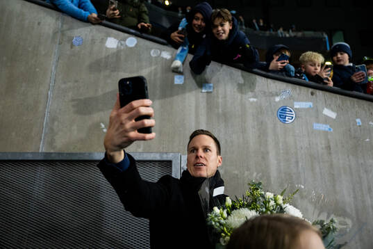 Niklas Moisander of Malmö FF is celebrated as he leaves