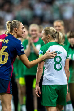 Ellen Gibson of Hammarby is celebrated by Fridolina Rolfö