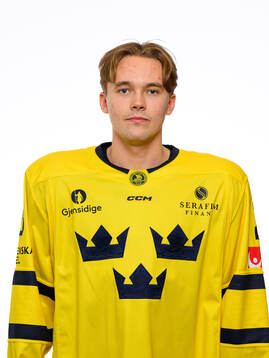 Theo Lindstein poses for a portrait