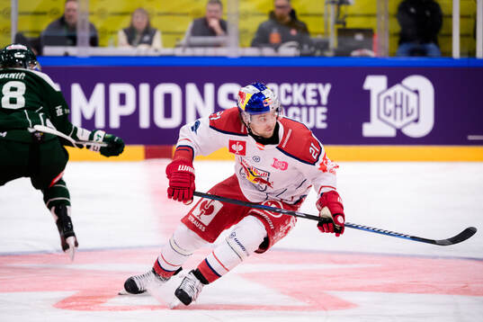 Troy Bourke of EC Red Bull Salzburg
