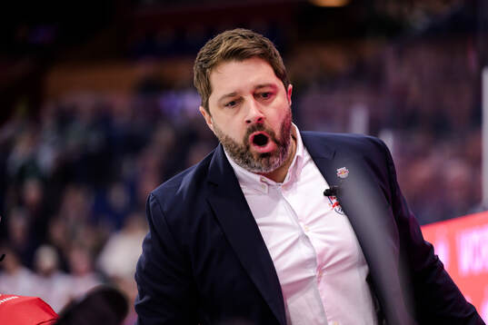 Head coach Oliver David of EC Red Bull Salzburg