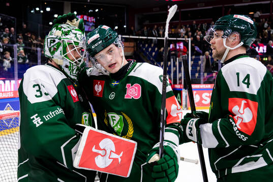 goaltender Maxime Lagacé of Färjestad  and Lucas Forsell