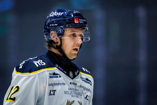 Södertäljes Viktor Liljegren deppar