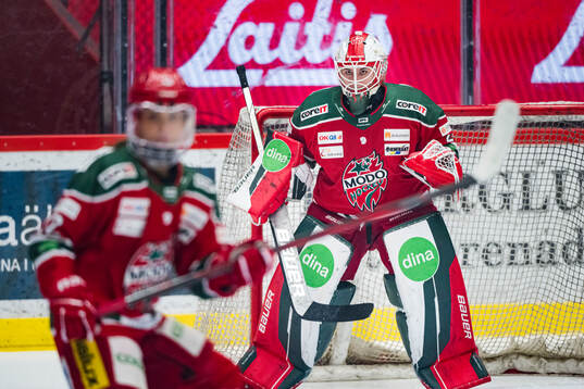 Modos målvakt Andrea Brändli