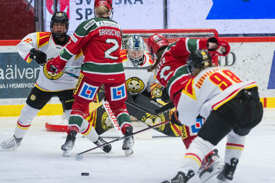 Brynäs målvakt Ena Nystrøm