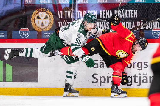Färjestads David Tomasek och Brynäs Johan Larsson