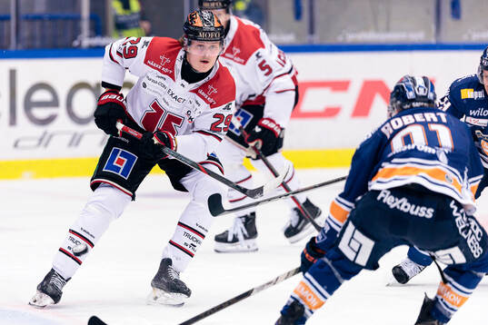 Örebros Milton Oscarson