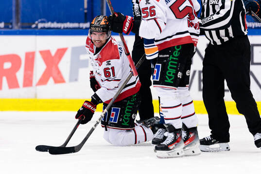 Örebros Ludvig Larsson har ont