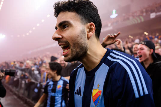 Deniz Hummet of Djurgården celebrate