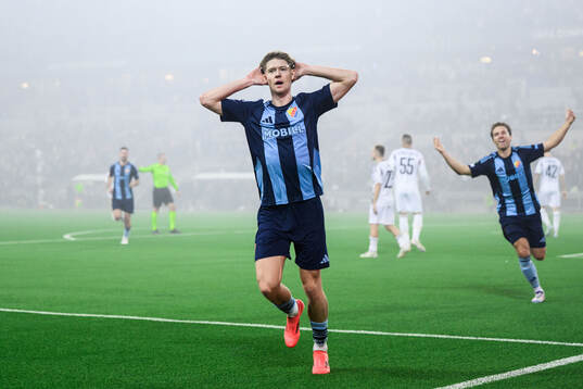 Patric Åslund of Djurgården celebrates