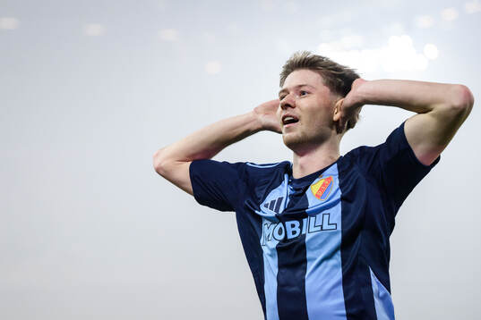 Patric Åslund of Djurgården celebrates