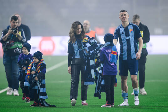 Haris Radetinac of Djurgården with his family after, his