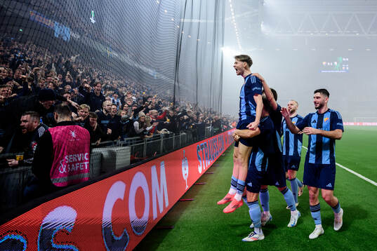 Patric Åslund of Djurgården celebrates