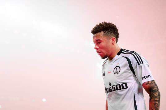 Steve Kapaudi of Legia Warszawa