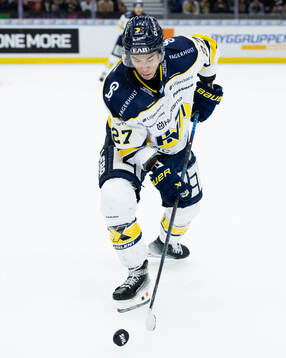 HV71s Jonathan Ang