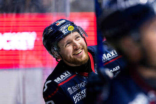 Linköpings Robin Kovacs på uppvärmningen