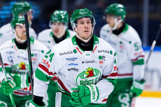 Rögles Mattias Göransson jublar