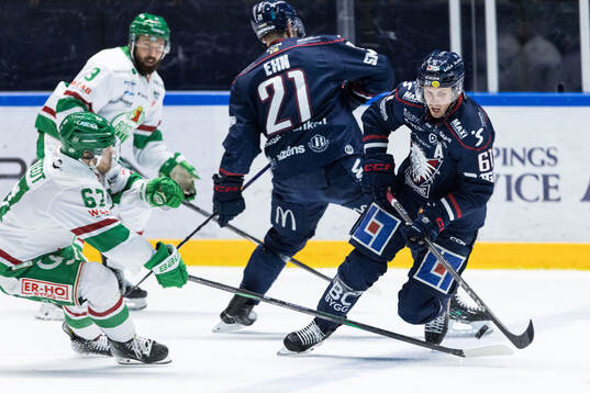Rögles Leon Bristedt och Linköpings Markus Ljungh