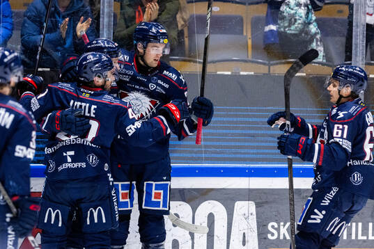 Linköpings spelare jublar
