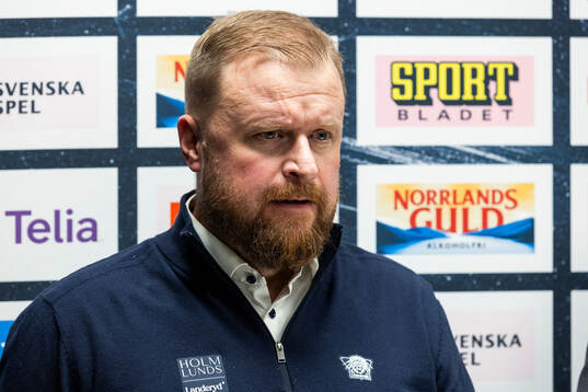 Linköpings tränare Klas Östman på presskonferensen