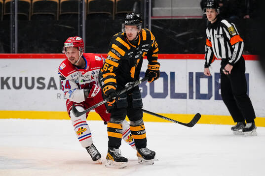 Timrås Jonathan Dahlén och Skellefteås Jonathan Pudas