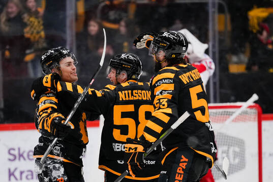 Skellefteås Andreas Johnson  , Oskar Nilsson och Luke
