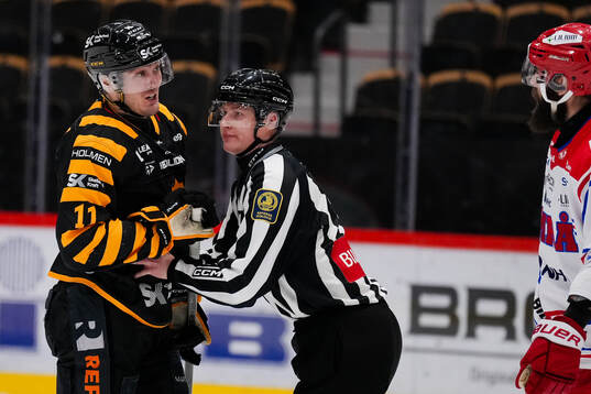 Skellefteås Max Lindholm och Timrås Per Svensson