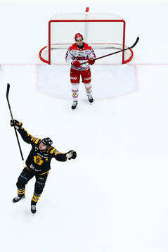 Skellefteås Pär Lindholm jublar