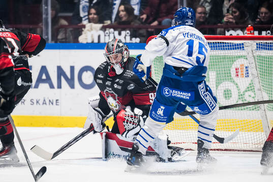 Malmö Redhawks målvakt Marek Langhamer och Leksands Max