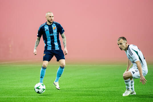 Adam Ståhl of Djurgården and Patryk Kun of Legia Warszawa