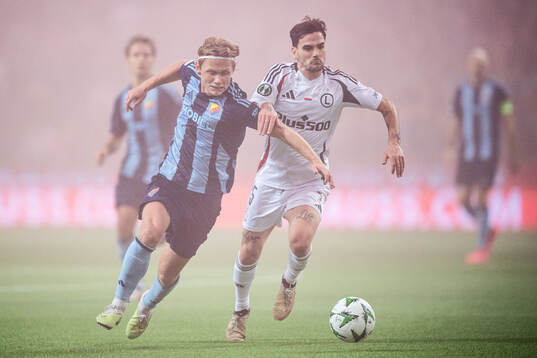 Tobias Gulliksen of Djurgården and Claude Goncalves of