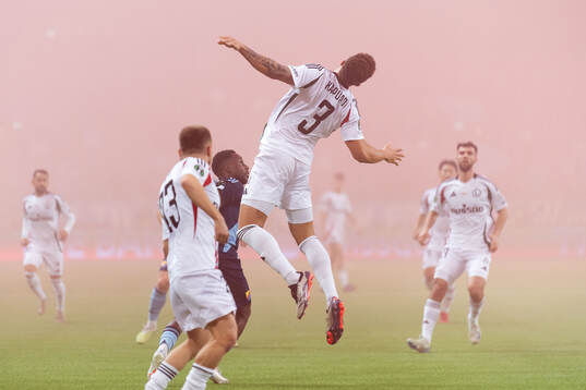 Steve Kapaudi of Legia Warszawa