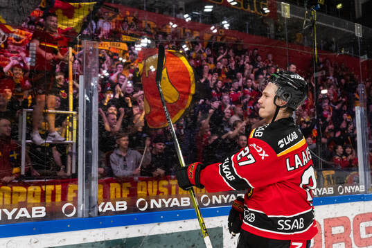 Luleås Oskari Laaksonen jublar