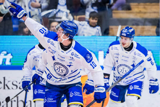 Leksands Anton Johansson jublar