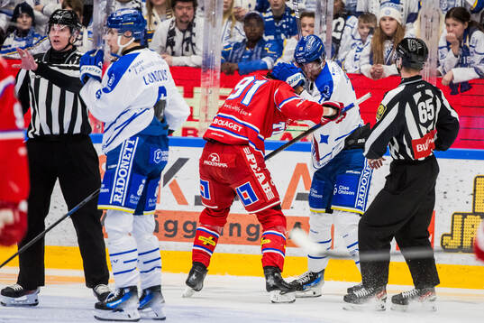 Timrås Magnus Pääjärvi och Leksands Anton Johansson