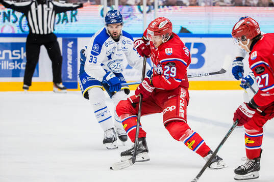 Timrås Filip Hållander