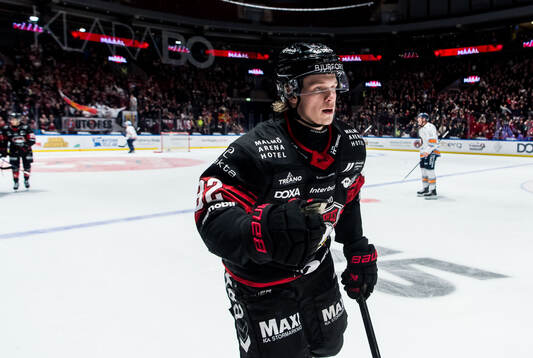 Malmö Redhawks Joona Ikonen jublar