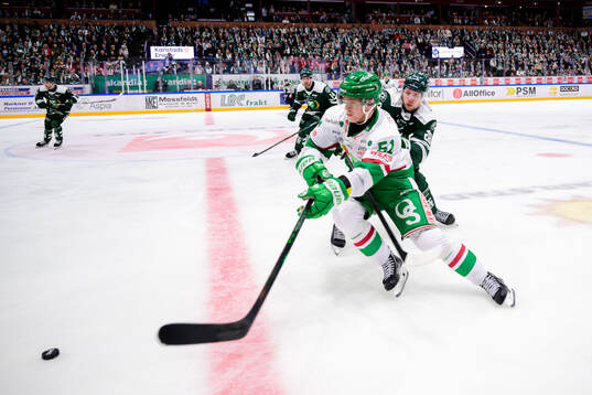 Rögles Calle Själin och Färjestads Emil Alba