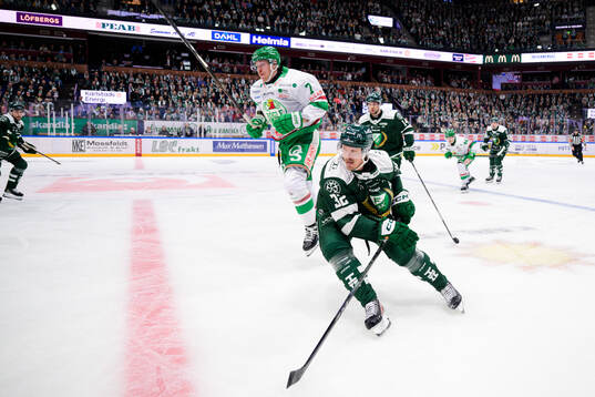 Rögles Carter Ashton och Färjestads Magnus Nygren