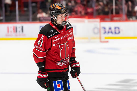 Örebros Theodor Hallquisth deppar