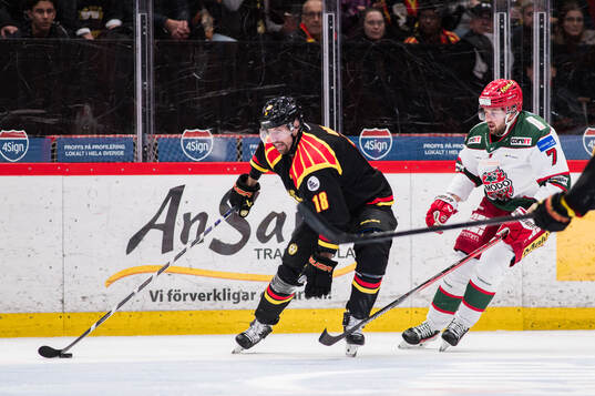 Brynäs Anton Rödin och Modos Pontus Näsén
