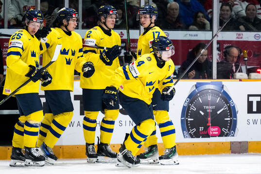 Axel Sandin-Pellikka of Sweden celebrates with Otto
